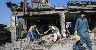 কাবুলে পাকিস্তানের হামলাকে ‘যুদ্ধাপরাধ’ বলছেন আফগান ক্রিকেটাররা